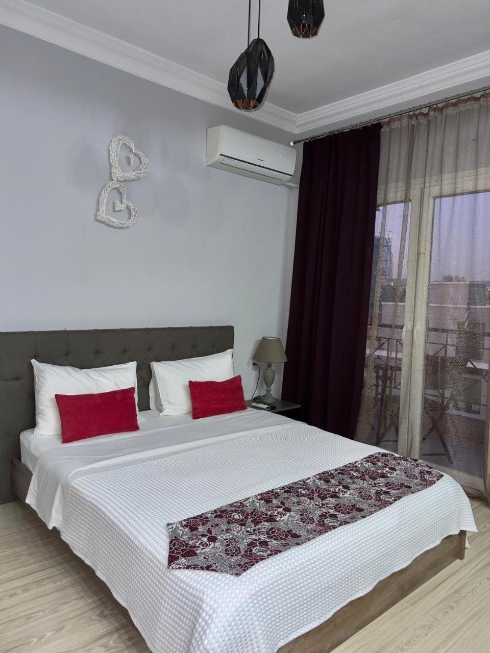 Damias Rental Rooms Thessaloniki Exterior foto